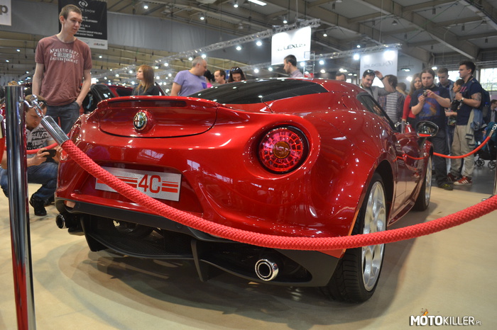 Alfa Romeo 4C – Motorshow 2015 