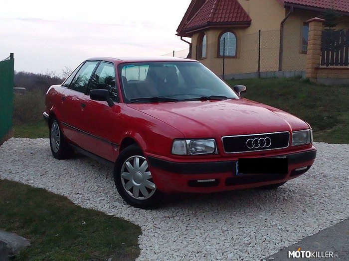 Audi 80 B4 – Mój pierwszy samochód.
Sorry za jakość. 