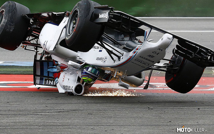 Dachowanie bolidu F1 – Felipe Massa (Williams Martini Racing Team) 