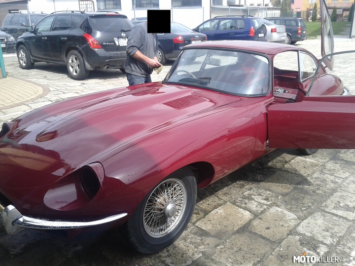 Jaguar X-type 1969 – Będąc w pracy na zakład przyjechał taki oto Jaguar x-type. Rozmawiając z właścicielem dowiedziałem się że to rok 1969 i został sprowadzony z Norwegii. 