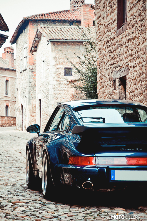 Porsche 964 Turbo 3.6 –  