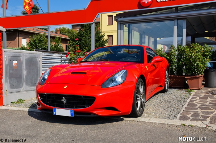 Ferrari California –  