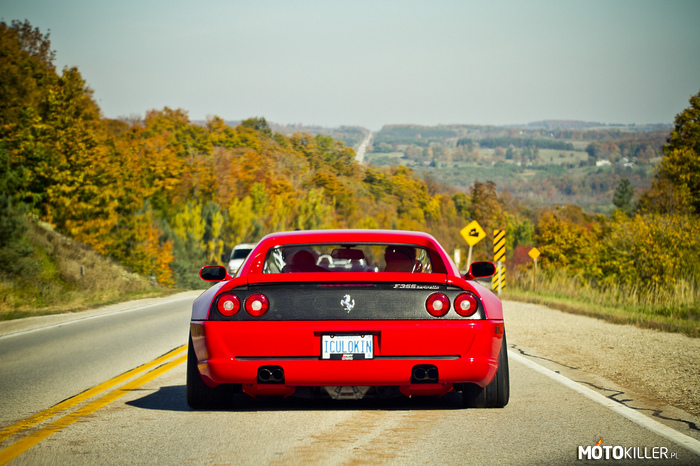Ferrari 355 –  