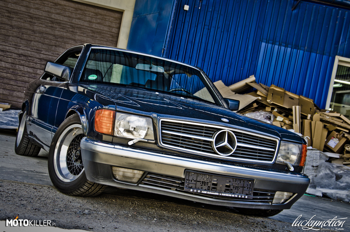 Mercedes-Benz W126 SEC560 – 5.6 litrowy silnik 16V o mocy 279 KM. 