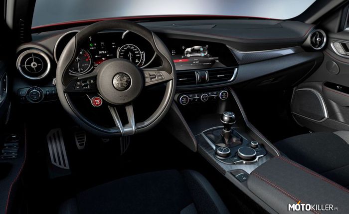 Alfa Romeo Giulia wnętrze – Bardzo groźny rywal BMW. 