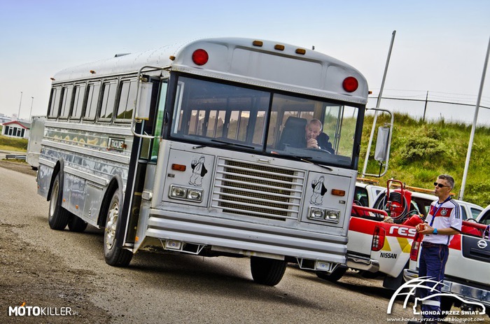 American Bus – Co to za model i marka? 