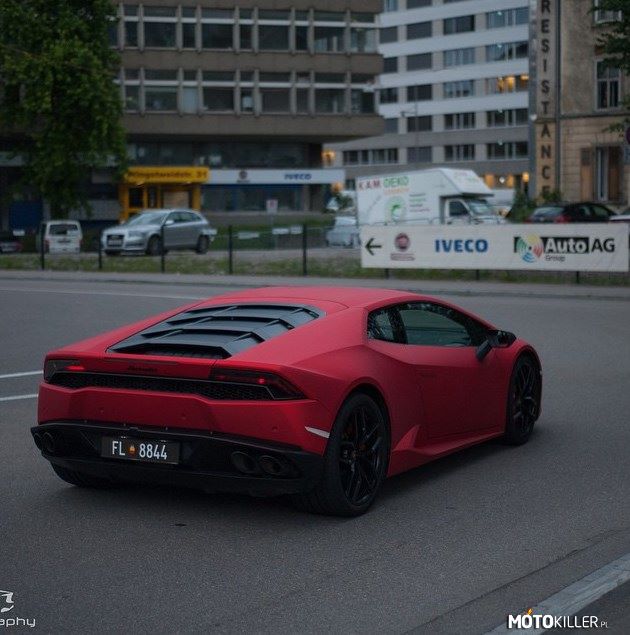 Lamborghini Huracan –  