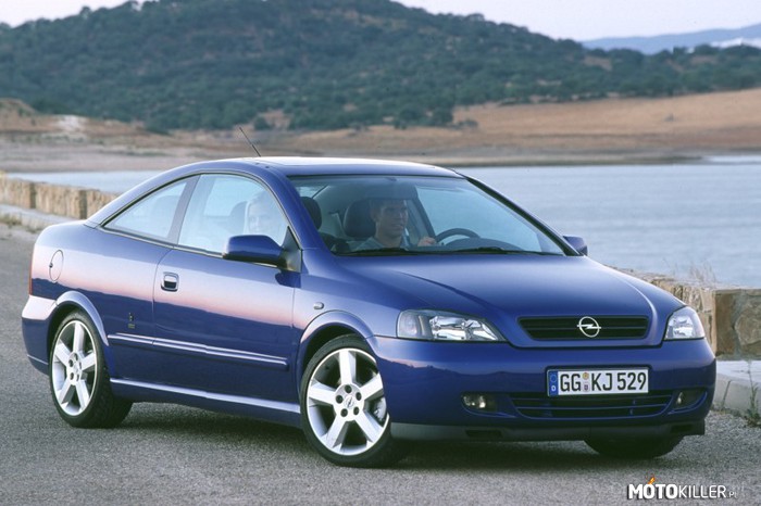 Jak sadzicie? – Czy Opel Astra Bertone jest odpowiednim wyborem na pierwszy samochód? 