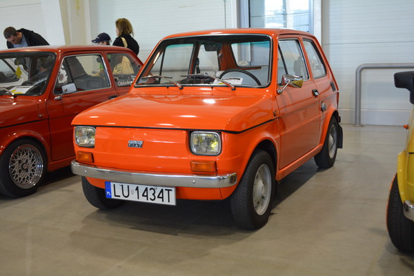 Polski Fiat 126p czyli włoski samochód będący symbolem