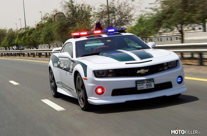 Dubai Police Camaro –  