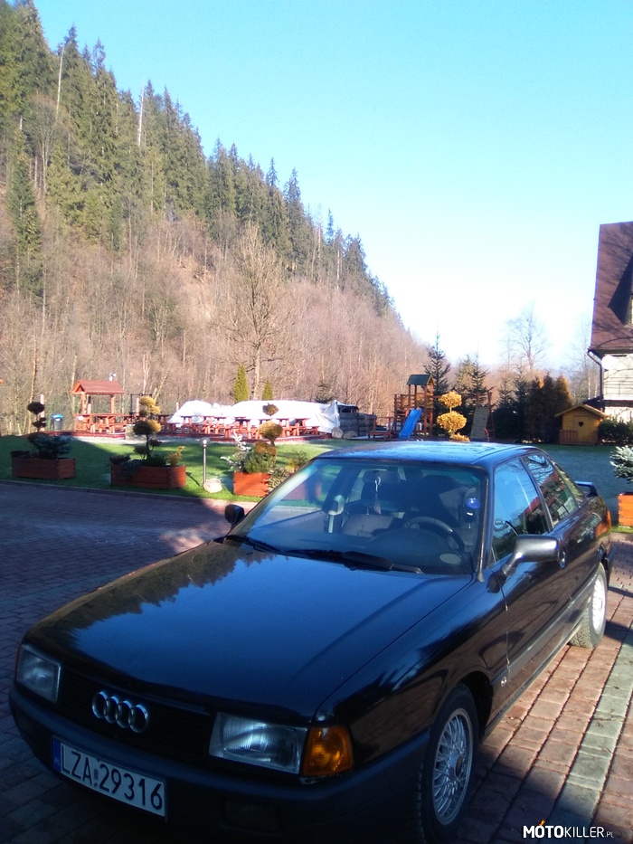 Audi 80 b3 – W górskim krajobrazie. 