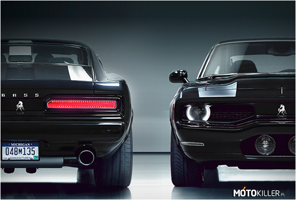 Equus bass 770 – Replika Forda Mustanga z lat 60.
Pod klasyczne nadwozie włożono jednak najnowsze technologie i mocny silnik LS9 V8 Chevroleta. 
Jest to zatem zupełnie nowe auto, które swoim wyglądem nawiązywać ma do legendy. 