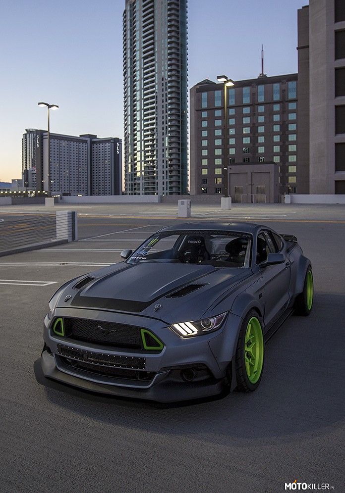 2015 Ford Mustang RTR –  