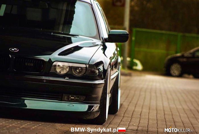 BMW e38 –  