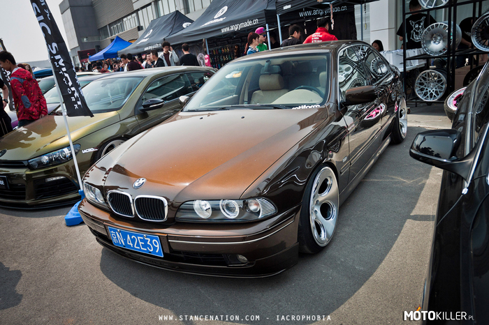 BMW E39 –  