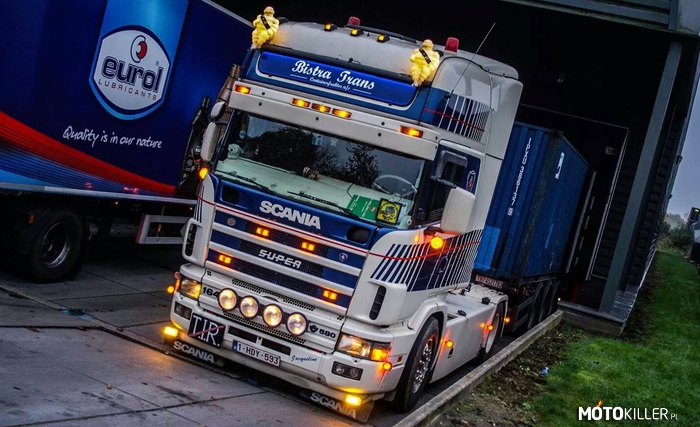 Scania S-u-p-e-r 164L 580 V8 –  