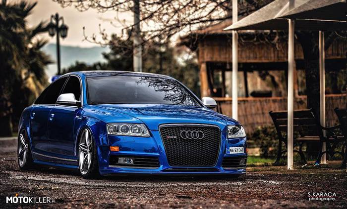 Audi RS6 –  