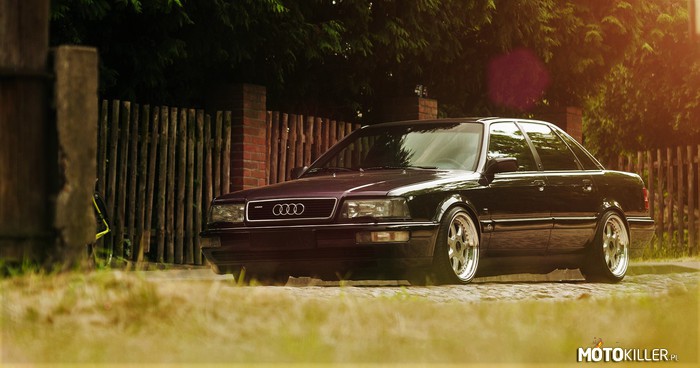 Audi V8 – 4.2, V8, napęd quattro i 6-biegowy manual marzenie chyba każdego! 