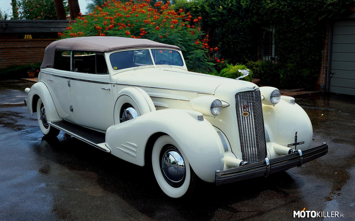 Cadillac Fleetwood Series 75 Convertible Sedan 1936 –  