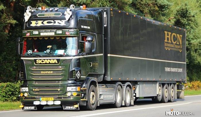 Scania S-u-p-e-r R560 V8 –  