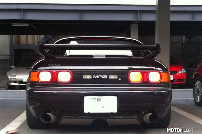 Toyota MR2 GT-S – 3S-GTE 2.0L turbo 245 KM z 1993 r. 
