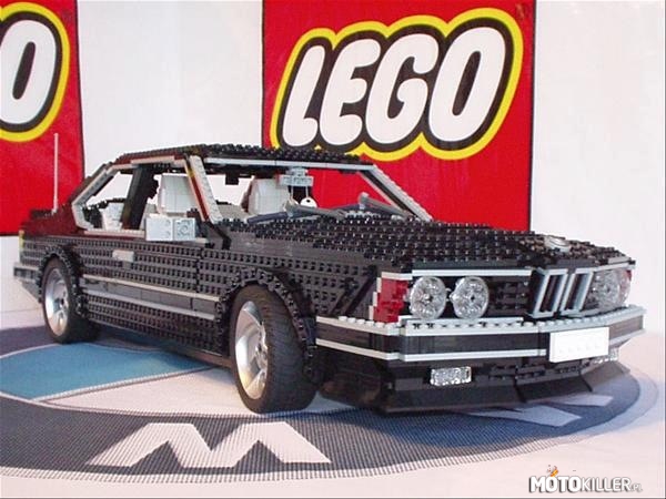 BMW z klocków LEGO – Model e24 