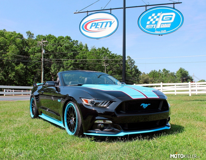Ford Mustang GT King Edition by Pettys Blue –  
