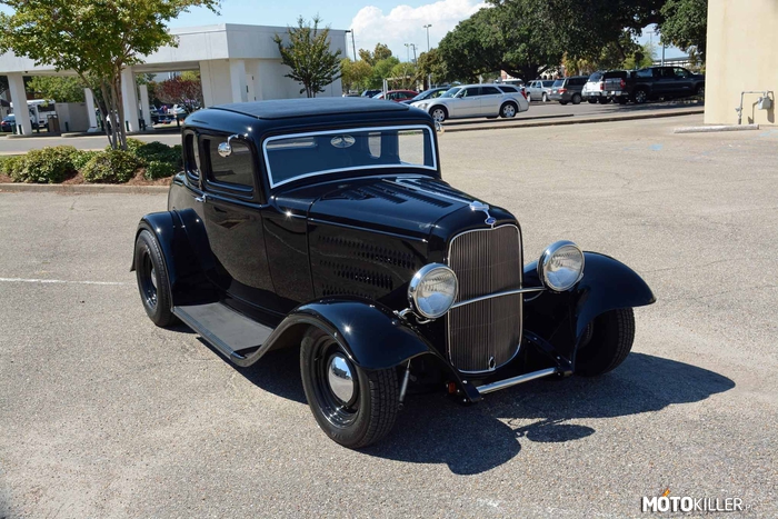 Ford 1932 –  