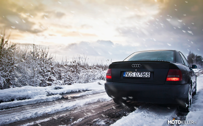 Zimowe Audi – Quattro w swoim naturalnym środowisku. Ładna pogoda, statyw, miejsce, obróbka i mamy całkiem sympatyczne zdjęcie w zimowej scenerii. 1.8t ciut podkręcone też się sprawuje w takiej aurze 