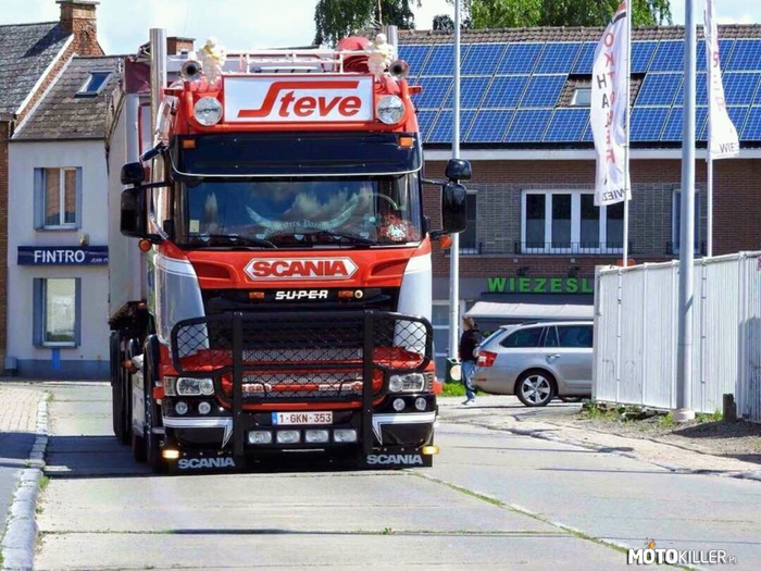 Scania S-u-p-e-r R520 V8 –  