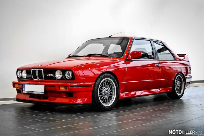BMW (E30) M3 –  
