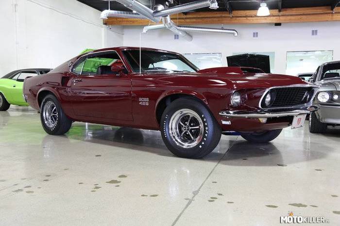 Ford Mustang 429 Boss –  