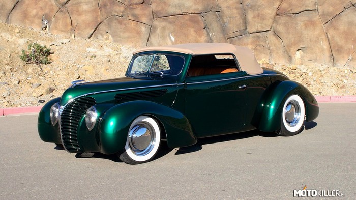 Ford Deluxe Convertible 1938 –  
