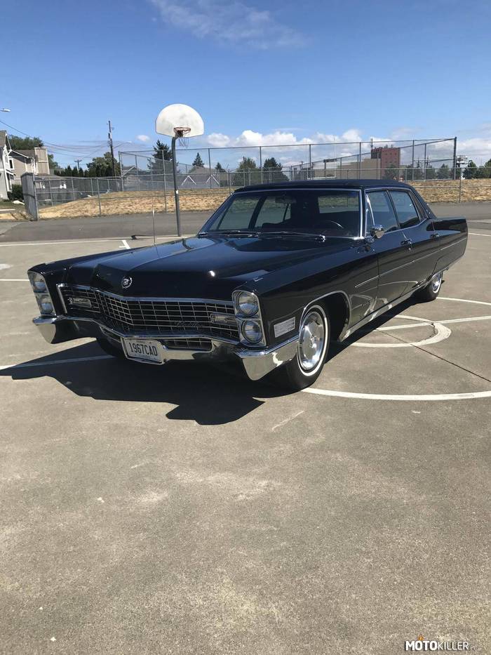 Cadillac Fleetwood 60 –  