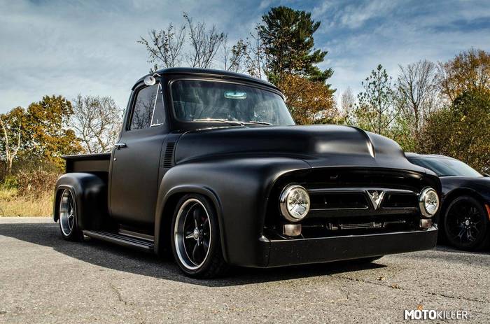 Ford F100 –  