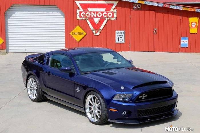 Ford Mustang Shelby GT 500 Super Snake –  