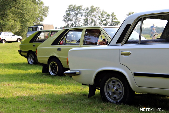 Spot 3xFSO – Duży Fiat, Polonez Kryzysowy (wersja C) i Polonez 1500 :) 
Sesja z zjazdu Starych Samochodów na Zamku w Chudowie. (śląskie) 