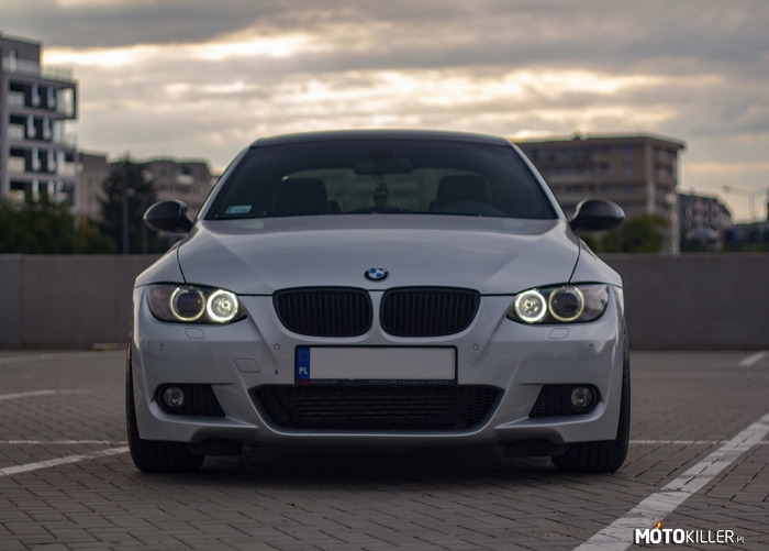 BMW 3 e92 M pakiet 367km/ 725 Nm – Kto szuka samochodu pełnego wrażeń? 
Link poniżej:) 