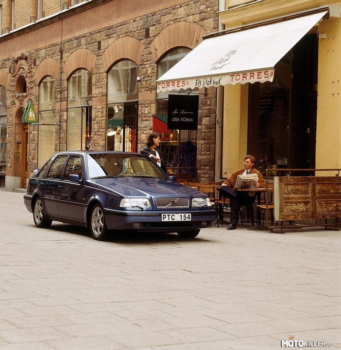 Volvo 440 – Volvo 440 obchodzi w tym roku 30 urodziny. 
Produkowany był w latach 1988-1996 w Holandii. Zastąpił model 340, a jego następcą było s40/v40. 
Wyposażony był w silniki 4 cylindrowe. Benzynowe 1.6, 1.7, 1.8, 2.0. Oraz Diesla 1.9. 