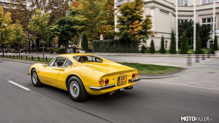 Ferrari 246 Dino GT –  