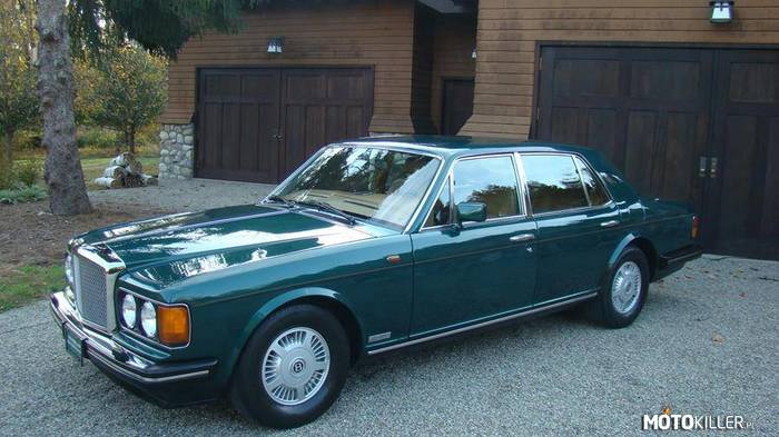 Bentley Eight –  