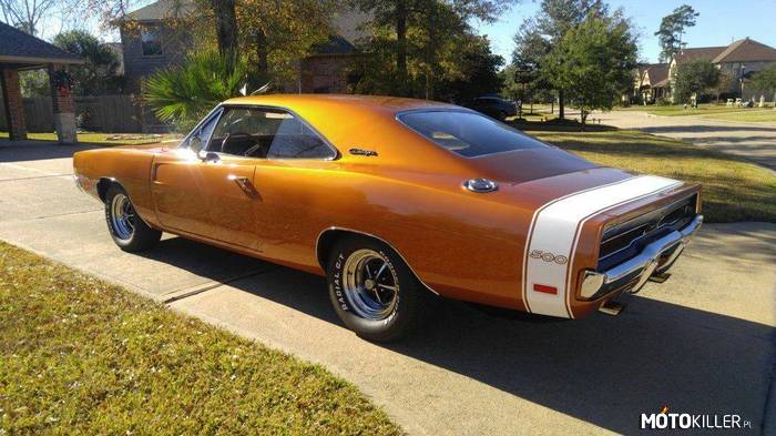 Dodge Charger 500 –  