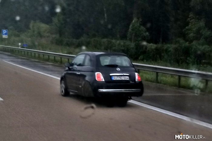 3 kołowy Fiat 500 – Taki wynalazek napotkany na A8 w Niemczech 