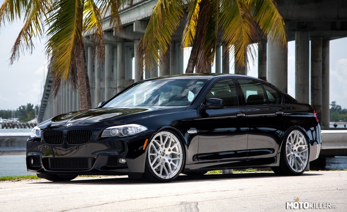 BMW 550i –  