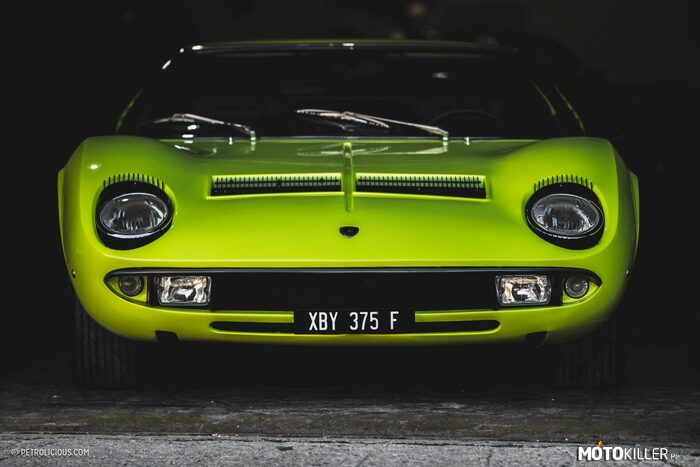 Lamborghini Miura 1968 –  