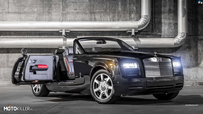 Rolls Royce Phantom –  