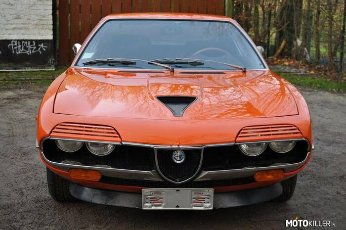 Alfa Romeo Montreal –  