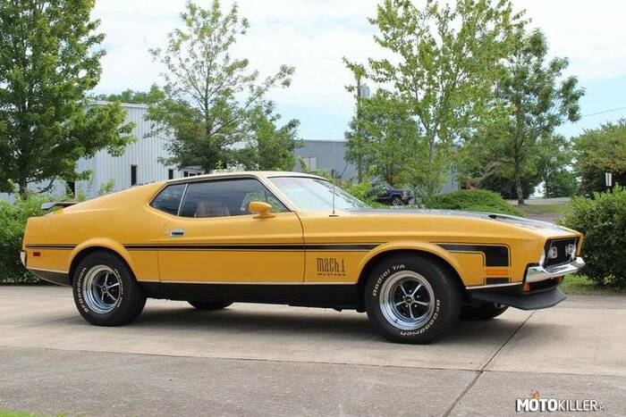 Ford Mustang Mach I –  