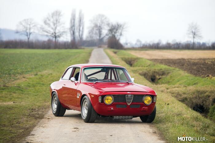 Alfa Romeo Giulia Sprint GTA –  