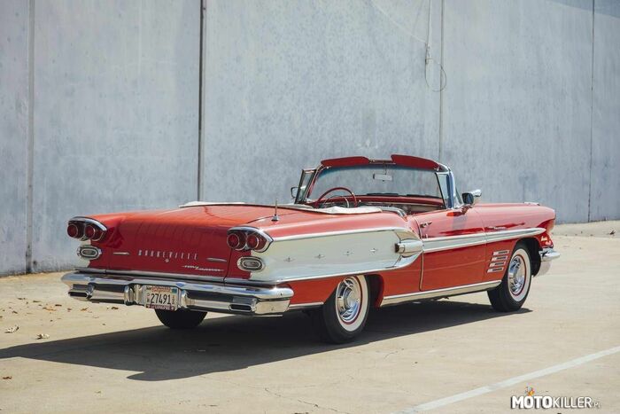 1958 Pontiac Bonneville –  